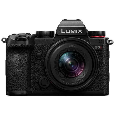 Panasonic Lumix DC-S5D + 18-40mm F/4.5-6.3