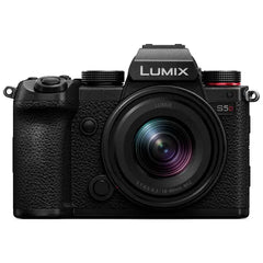 Panasonic Lumix DC-S5D + 18-40mm F/4.5-6.3